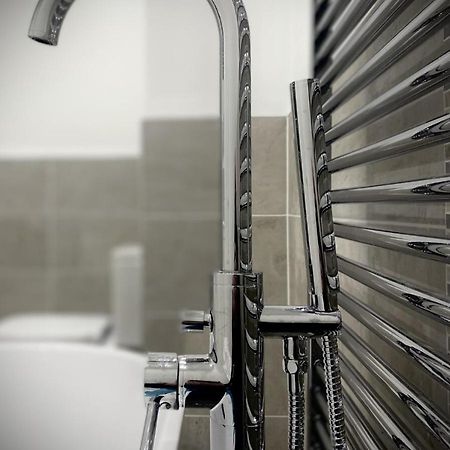 Seaview Luxury Apartments Редкар Екстер'єр фото