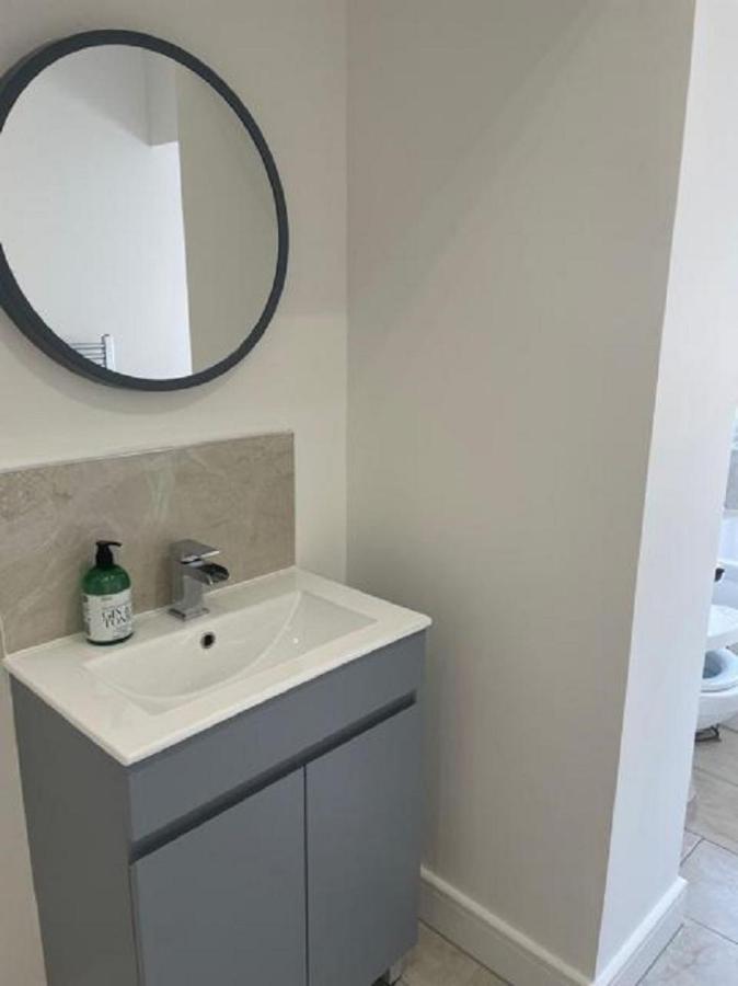 Seaview Luxury Apartments Редкар Екстер'єр фото
