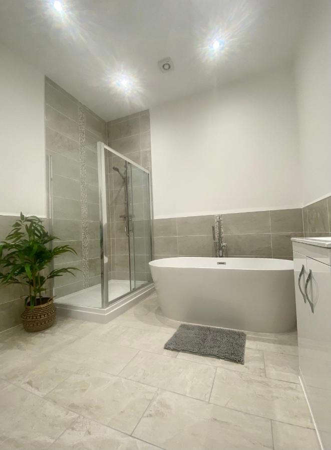 Seaview Luxury Apartments Редкар Екстер'єр фото